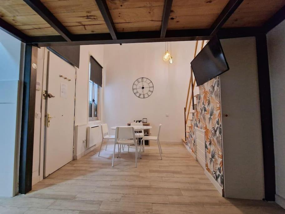 شقة Mediodia Chica Apartamento Tipo Loft En La Latina مدريد المظهر الخارجي الصورة